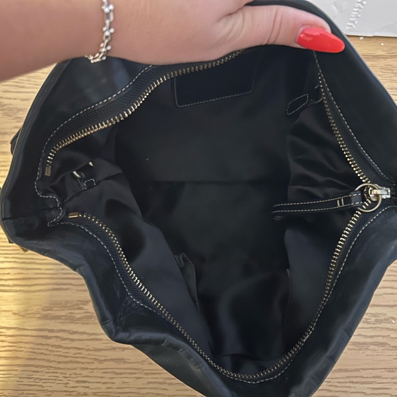 SOLD - COACH HAMPTON MEDIUM SHOULDER BAG - F10205 - Picture 7 of 8